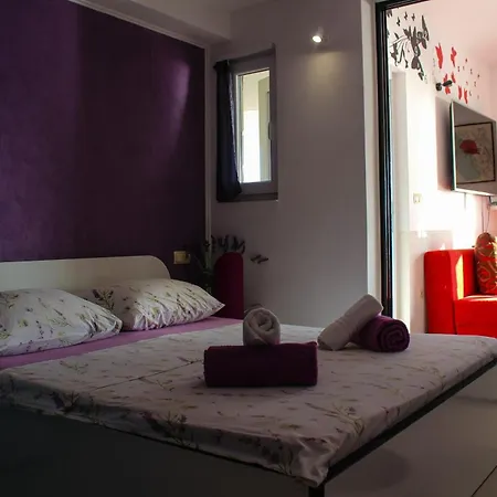 Apartamento Seaside With A Swimming Pool - Omis - 23884